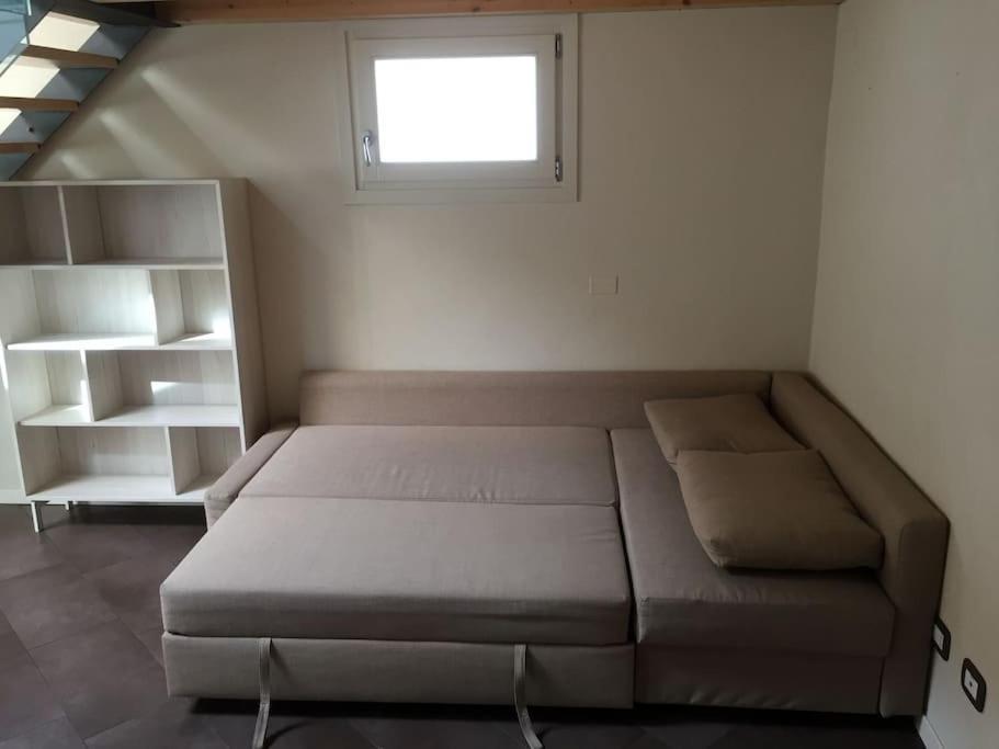 Iseo Loft - Comfort In Downtown Apartment Luaran gambar